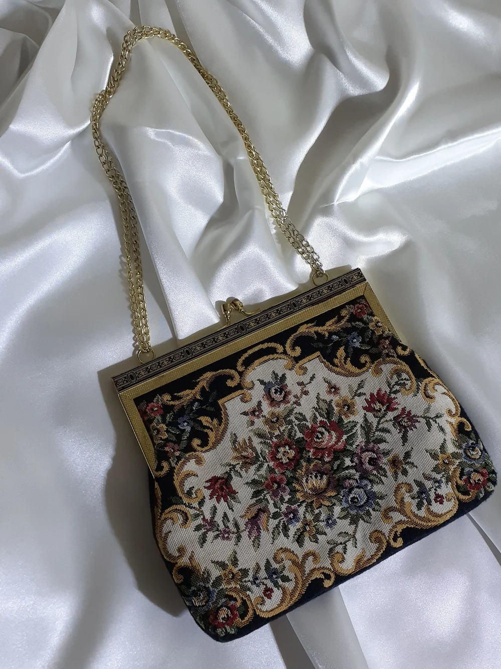 Floral Tapestry Chain-Handle Evening Bag - Black/Multicolor